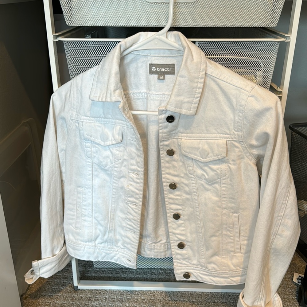 White Demin Jean Jacket by Tractr